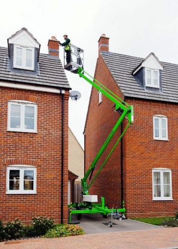 Przy jakiej prędkości wiatru można pracować podnośnikiem koszowym?